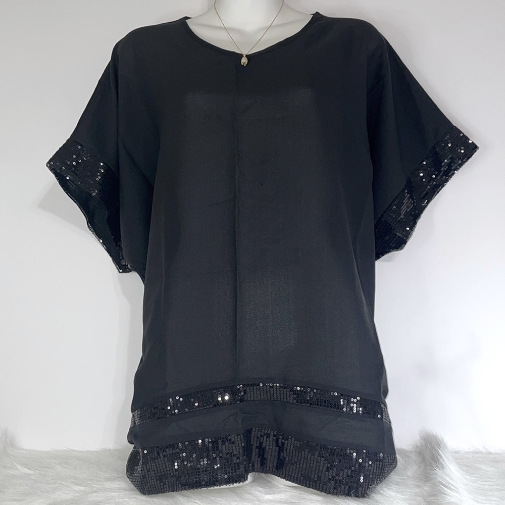 black blouse
